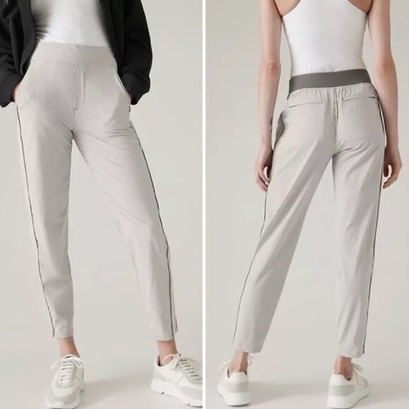 Athleta Brooklyn Textured Ankle Pants Gray White Stripe Women's Size 0P - Picture 1 of 6